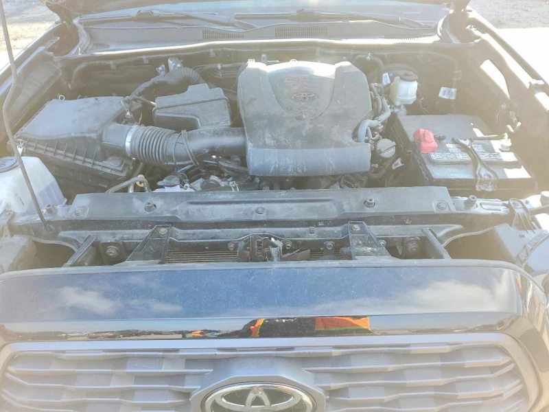 Toyota Tacoma 3.5l Double Cab, снимка 11 - Автомобили и джипове - 53528529