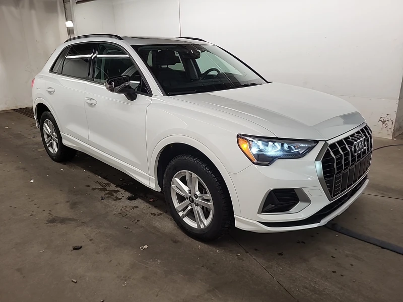 Audi Q3 * * CARFAX * * АВТО КРЕДИТ * * , снимка 3 - Автомобили и джипове - 53573658