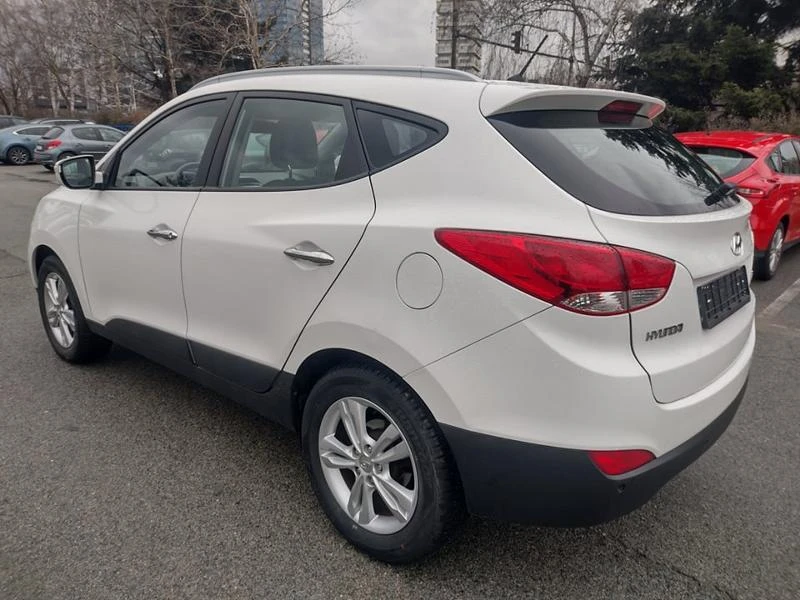 Hyundai IX35 1, 7crdi 115ps КОЖА - изображение 5