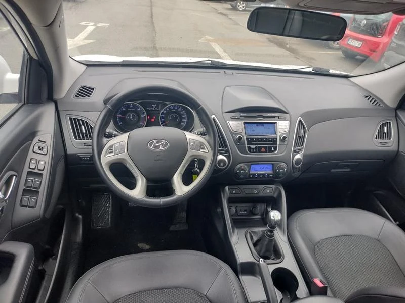 Hyundai IX35 1, 7crdi 115ps КОЖА - изображение 6