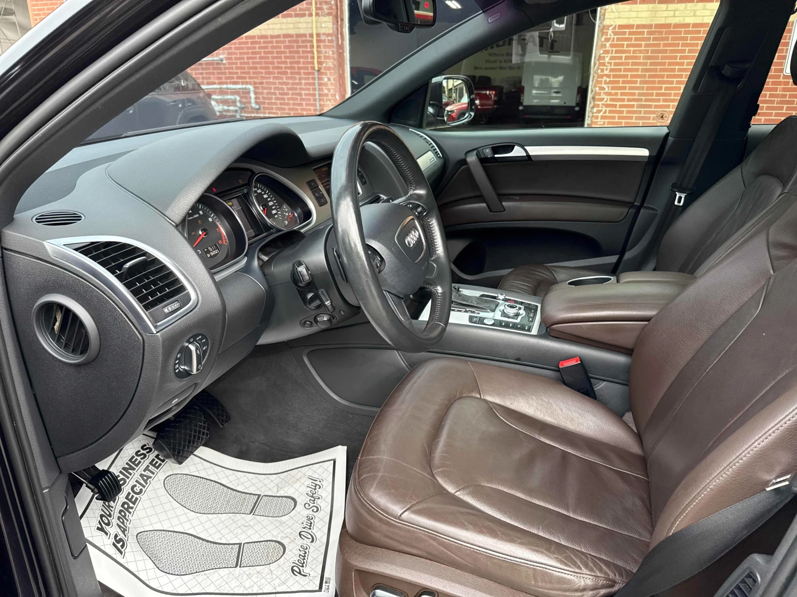 Audi Q7 ПРОВЕРЕН АВТОМОБИЛ / СЕРВИЗНА ИСТОРИЯ - изображение 6