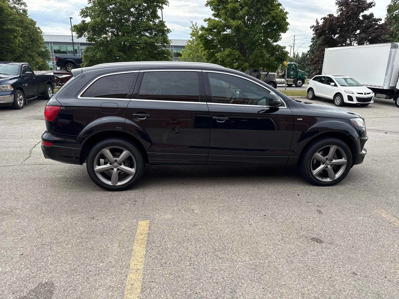 Audi Q7 ПРОВЕРЕН АВТОМОБИЛ / СЕРВИЗНА ИСТОРИЯ - изображение 3