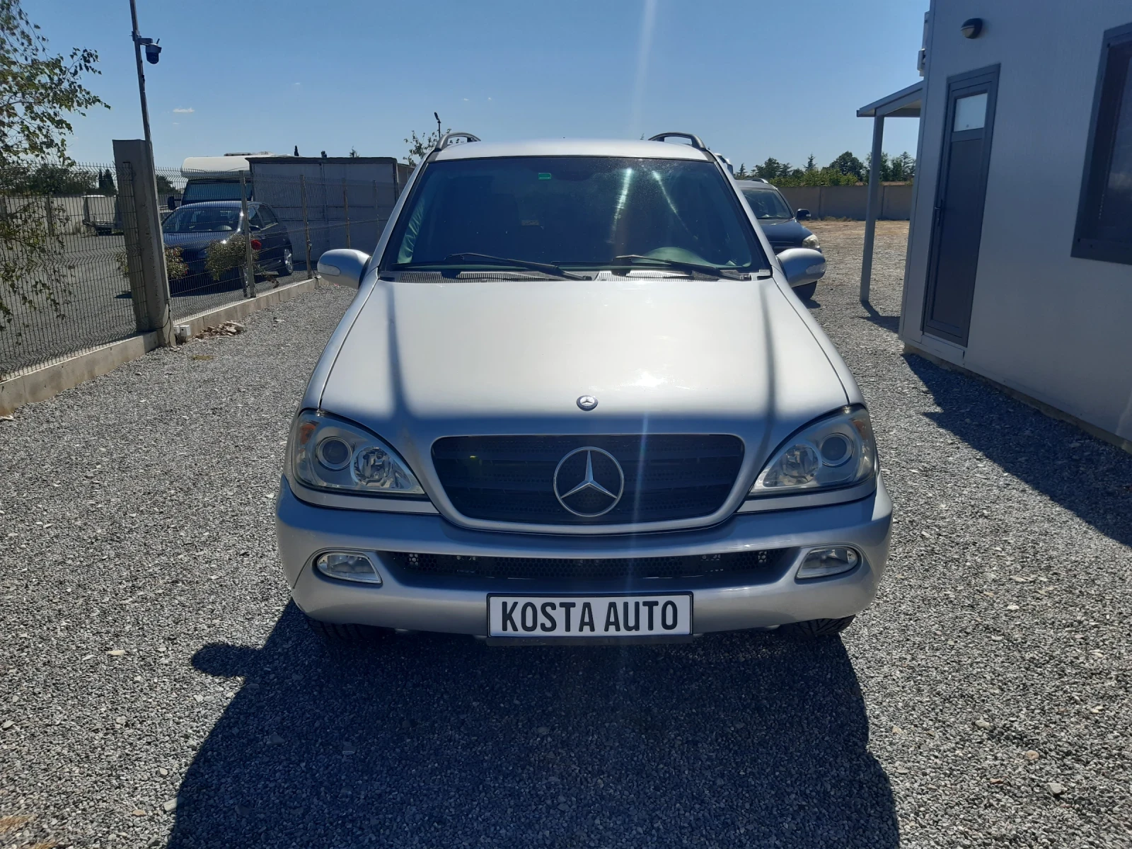 Mercedes-Benz ML 270 КАТО НОВ - изображение 10