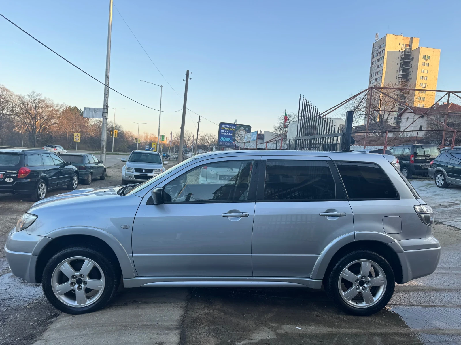 Mitsubishi Outlander 2.0 I Turbo Швейцария - изображение 7