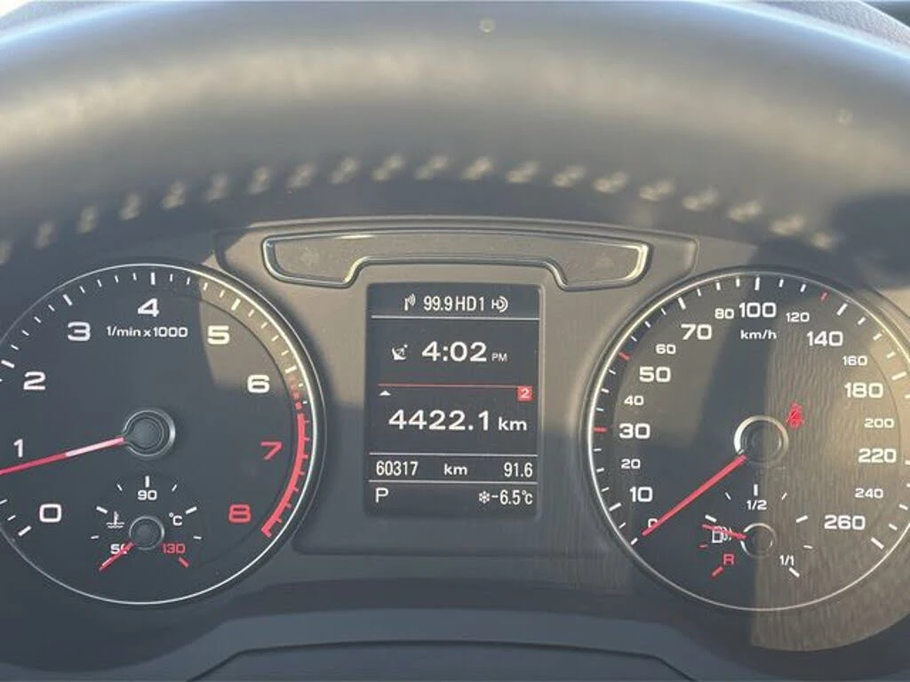 Audi Q3 Quattro Progressiv* АвтоКредит* (ЦЕНА ДО БЪЛГАРИЯ) - изображение 10