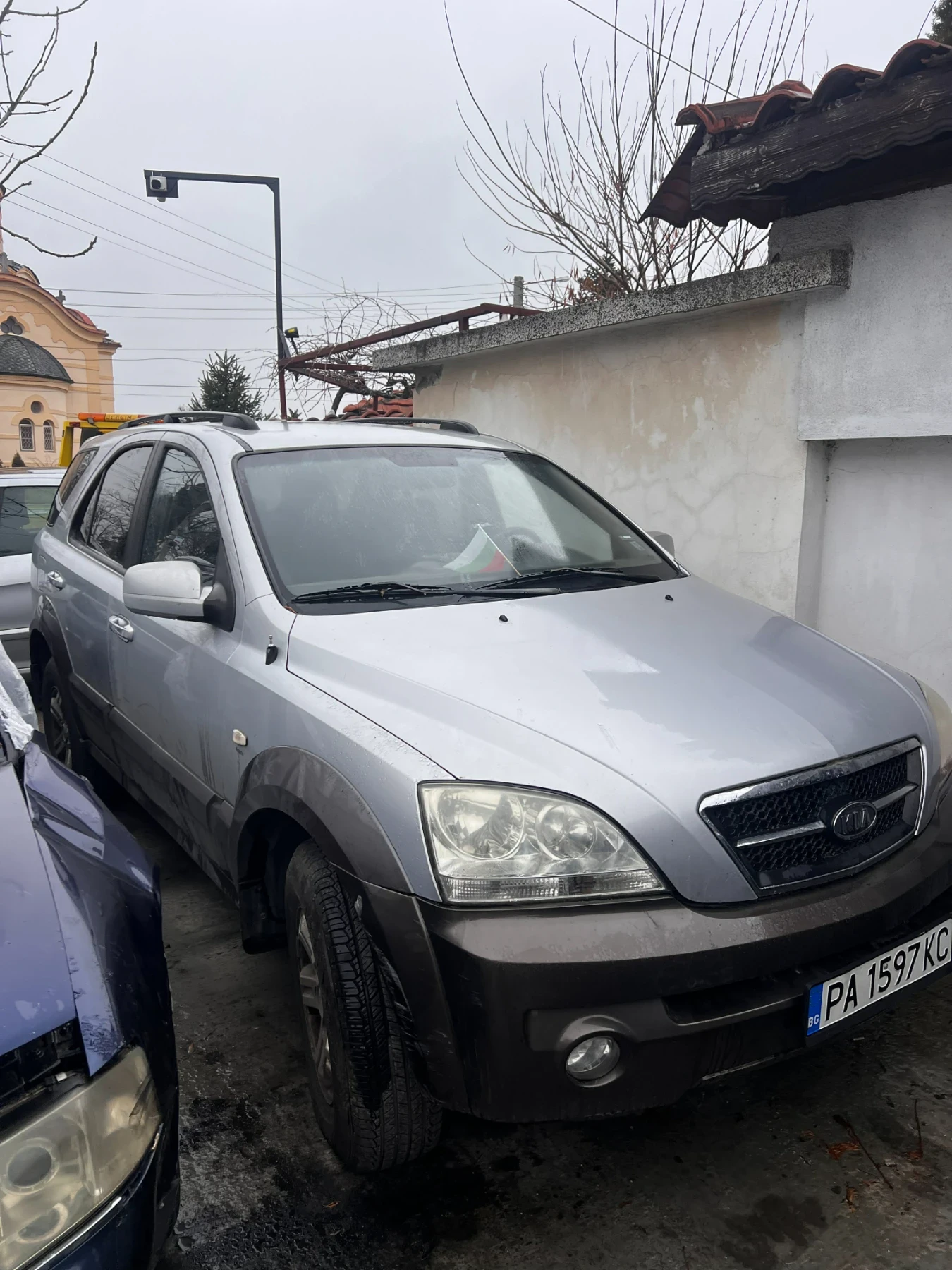 Kia Sorento 2.5 140 2 бр със двете положения всичко налично