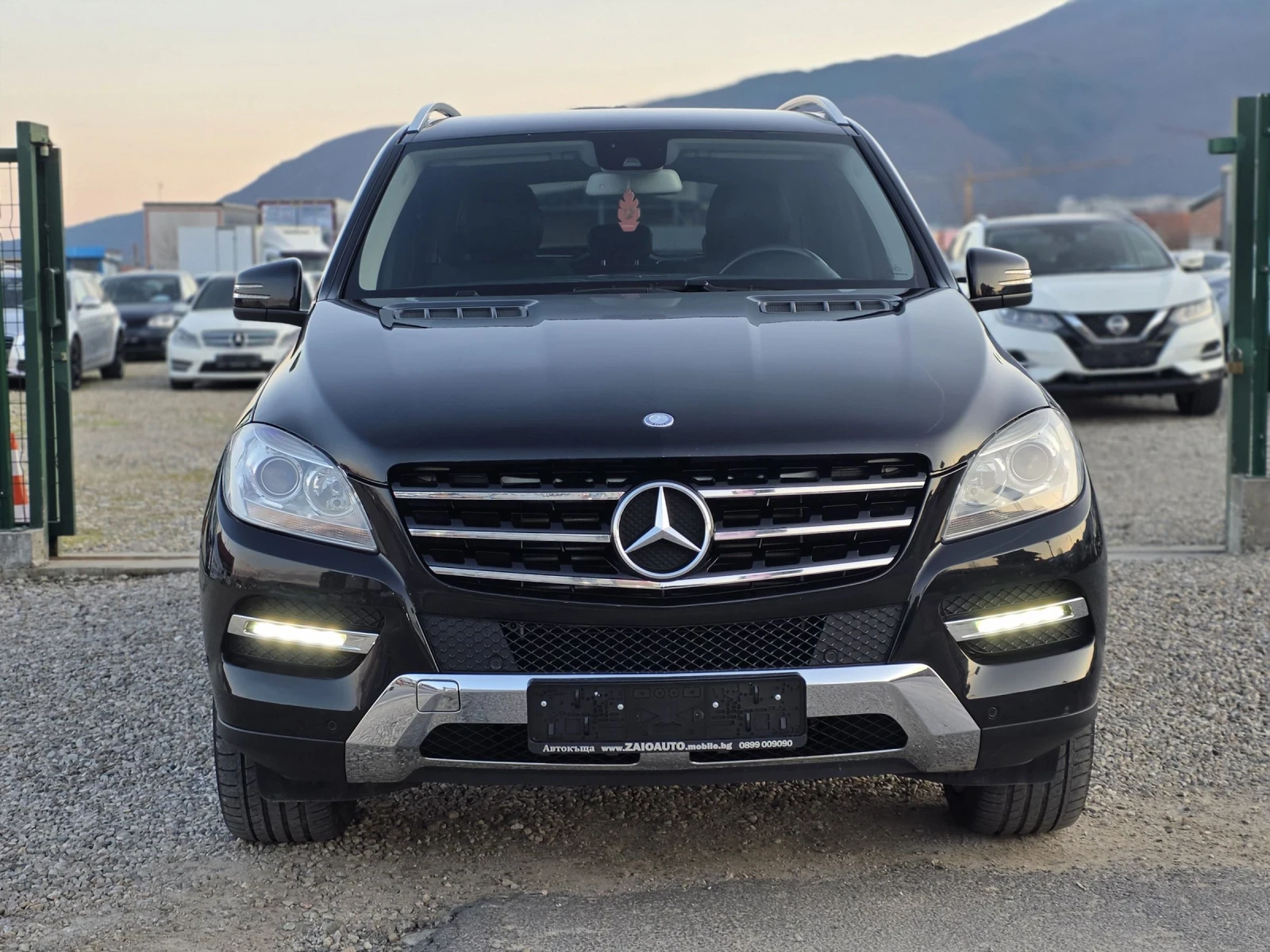 Mercedes-Benz ML 350 3.5 CDI * 258 k.c* 4 matic Запазен Джип!!!, снимка 8 - Автомобили и джипове - 53738788