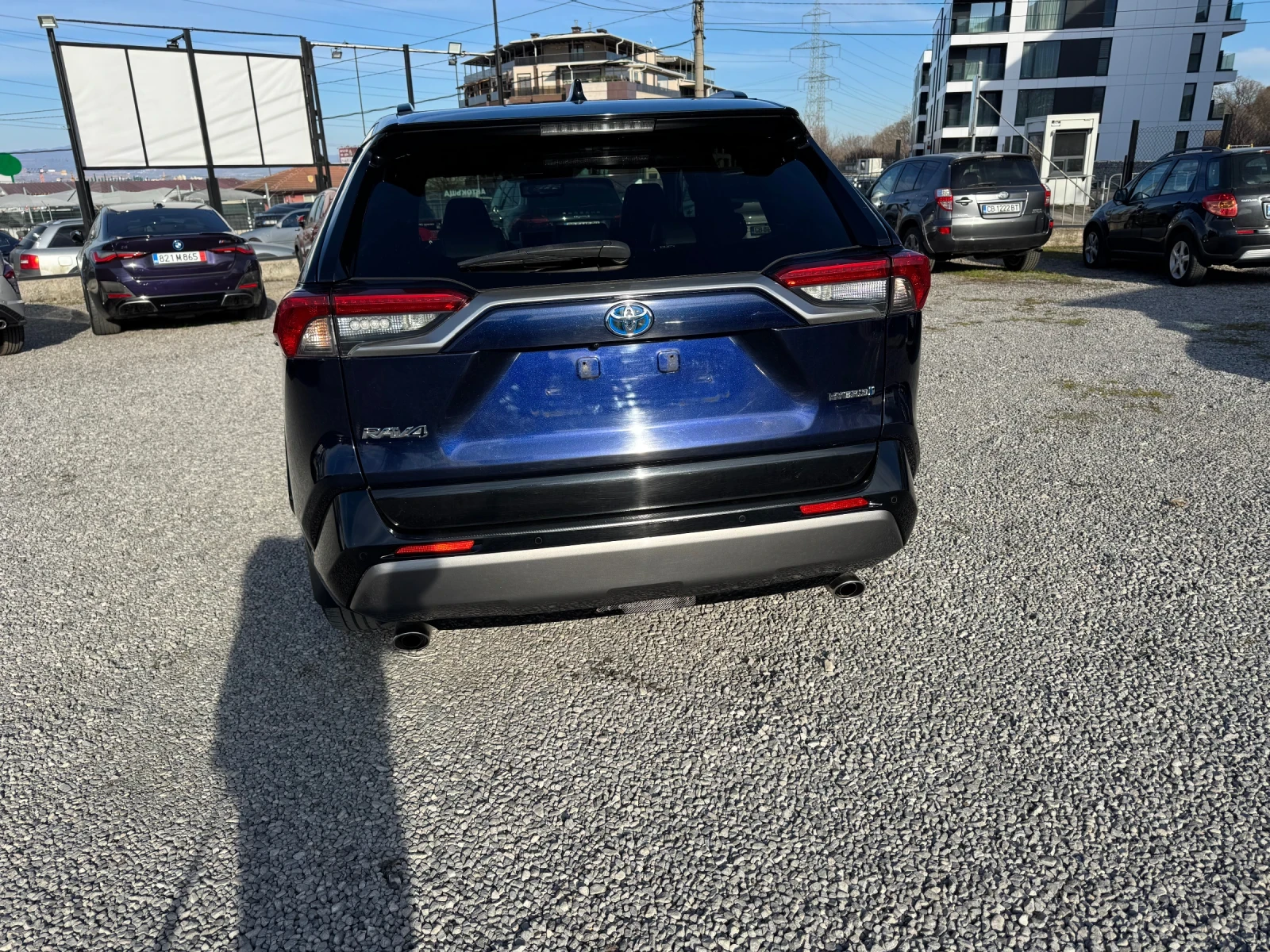 Toyota Rav4 117300км* КАМЕРИ 360* ПОДГРЕВ* КОЖА* КАРБОН* , снимка 11 - Автомобили и джипове - 53787662