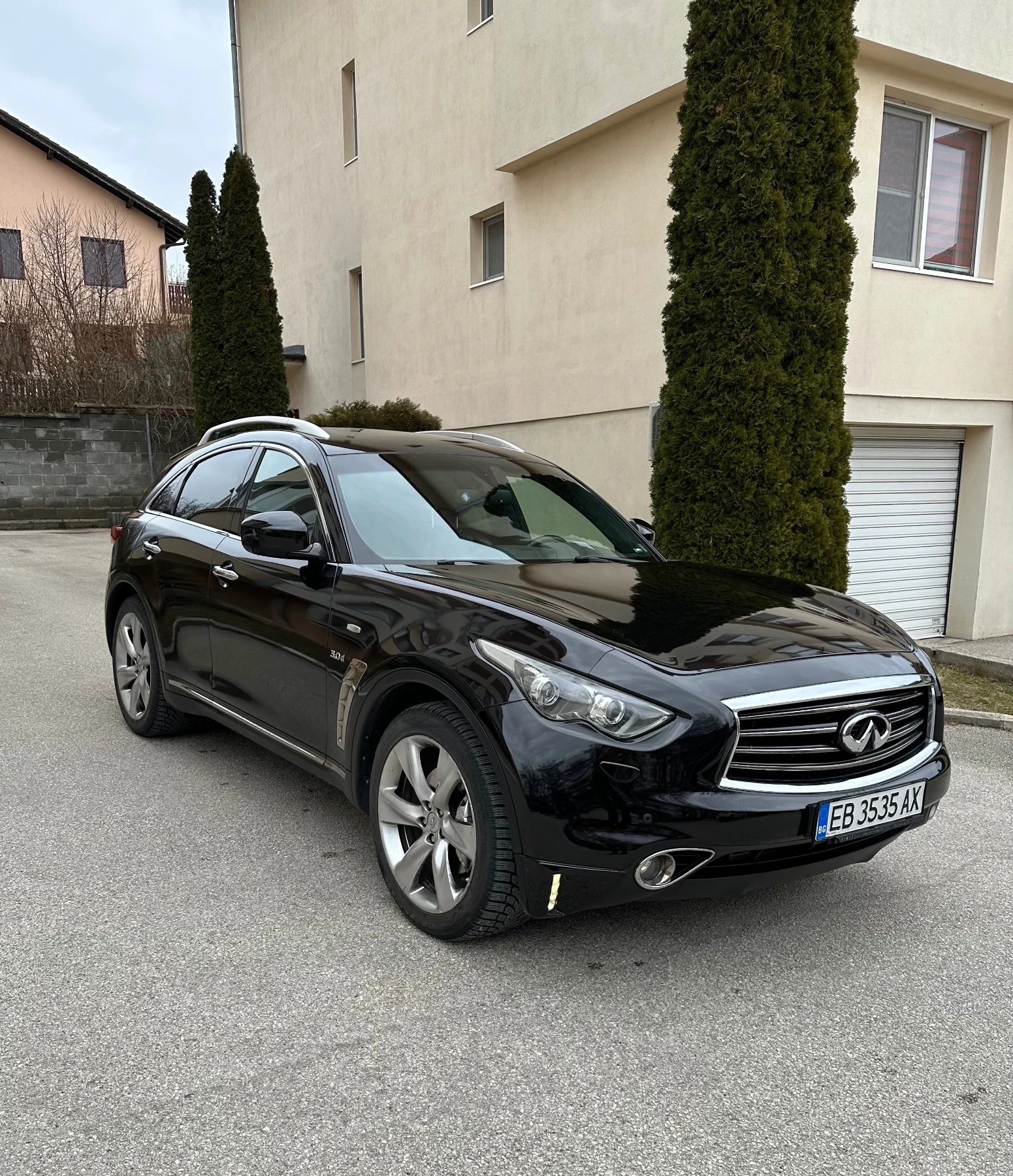Infiniti QX70 S 4x4