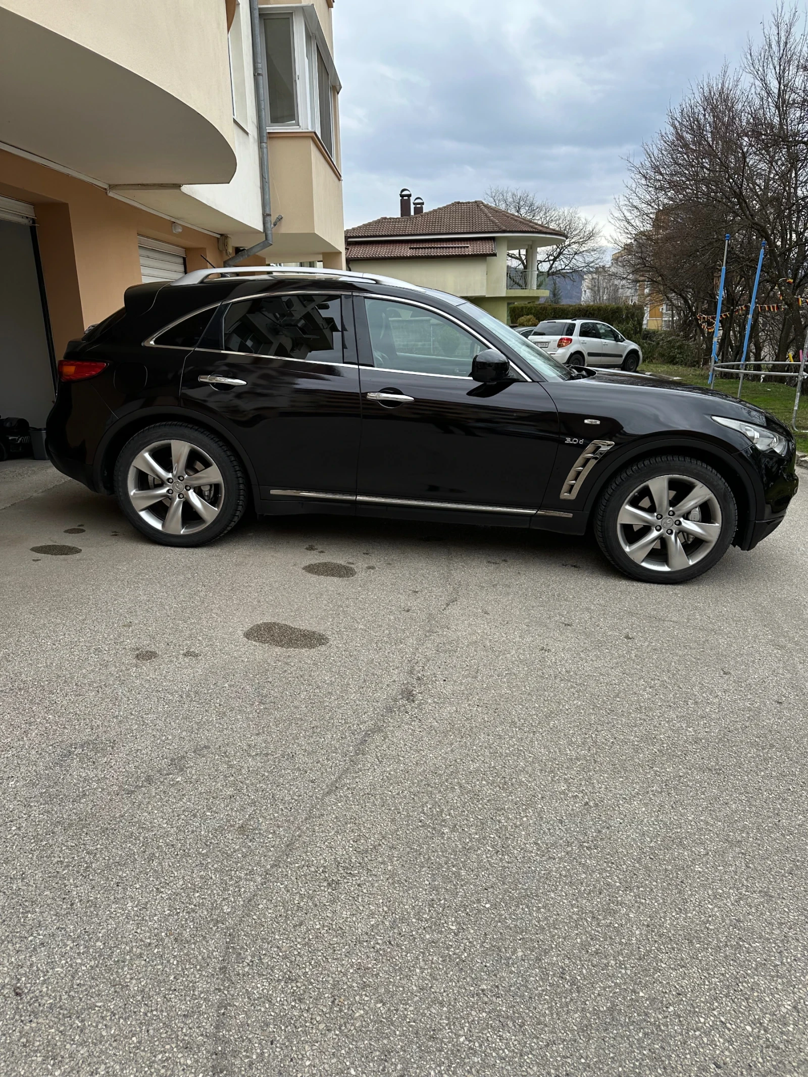 Infiniti QX70 S 4x4, снимка 7 - Автомобили и джипове - 53874342