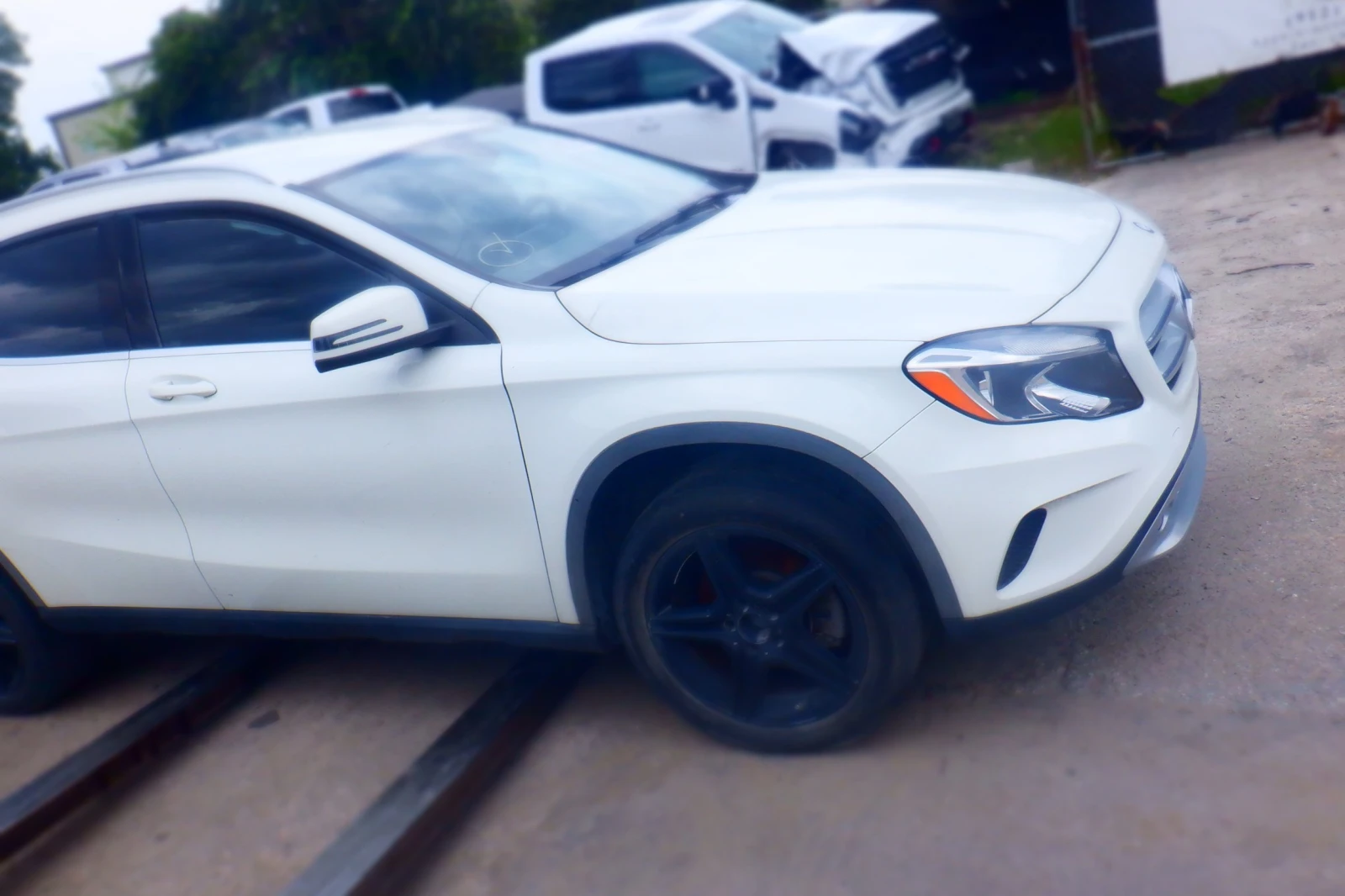 Mercedes-Benz GLA 4x4 250, снимка 3 - Автомобили и джипове - 53913132