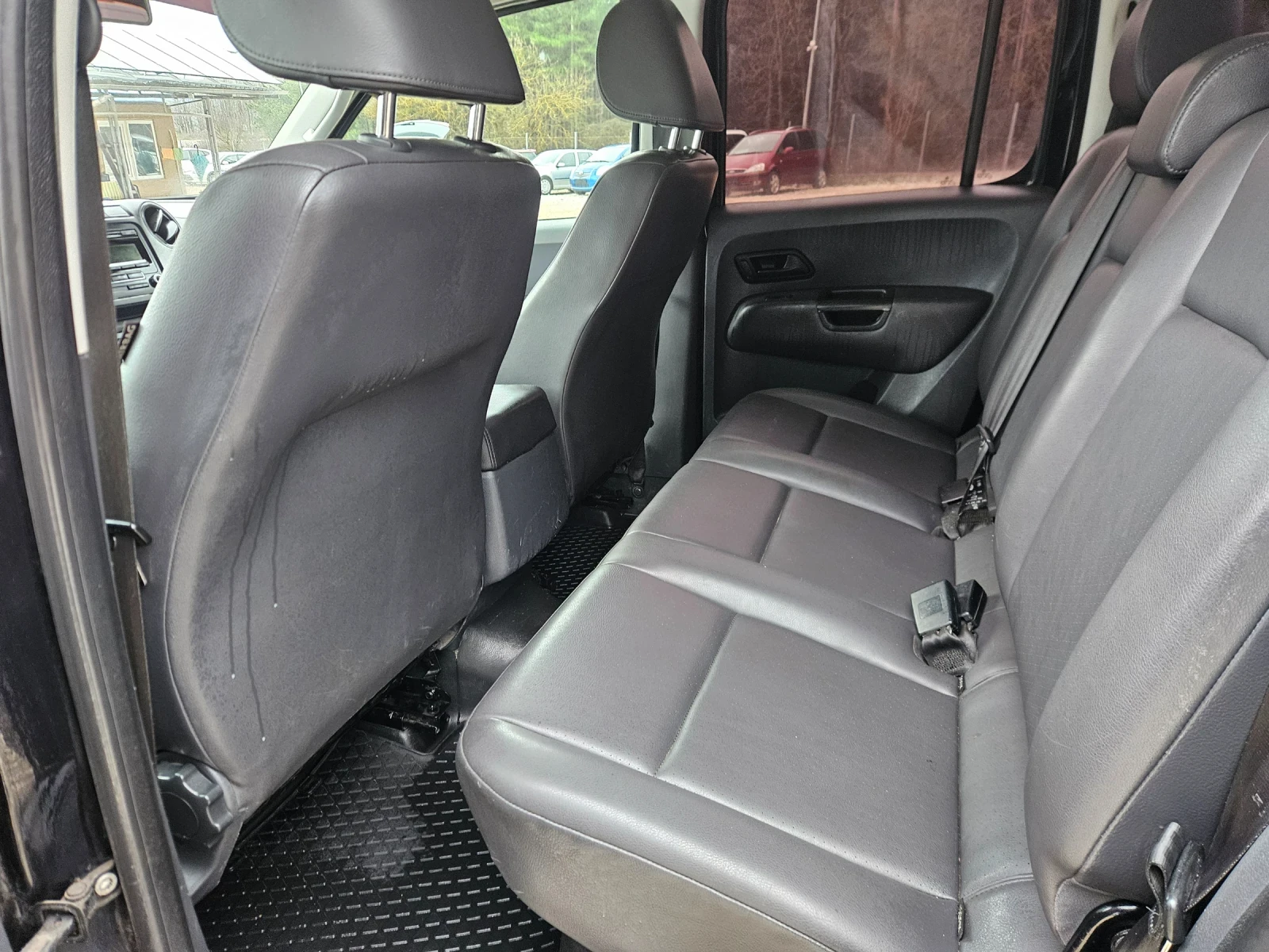 VW Amarok 2.0 dsg 180 ks 180000km serviz, снимка 10 - Автомобили и джипове - 54033519