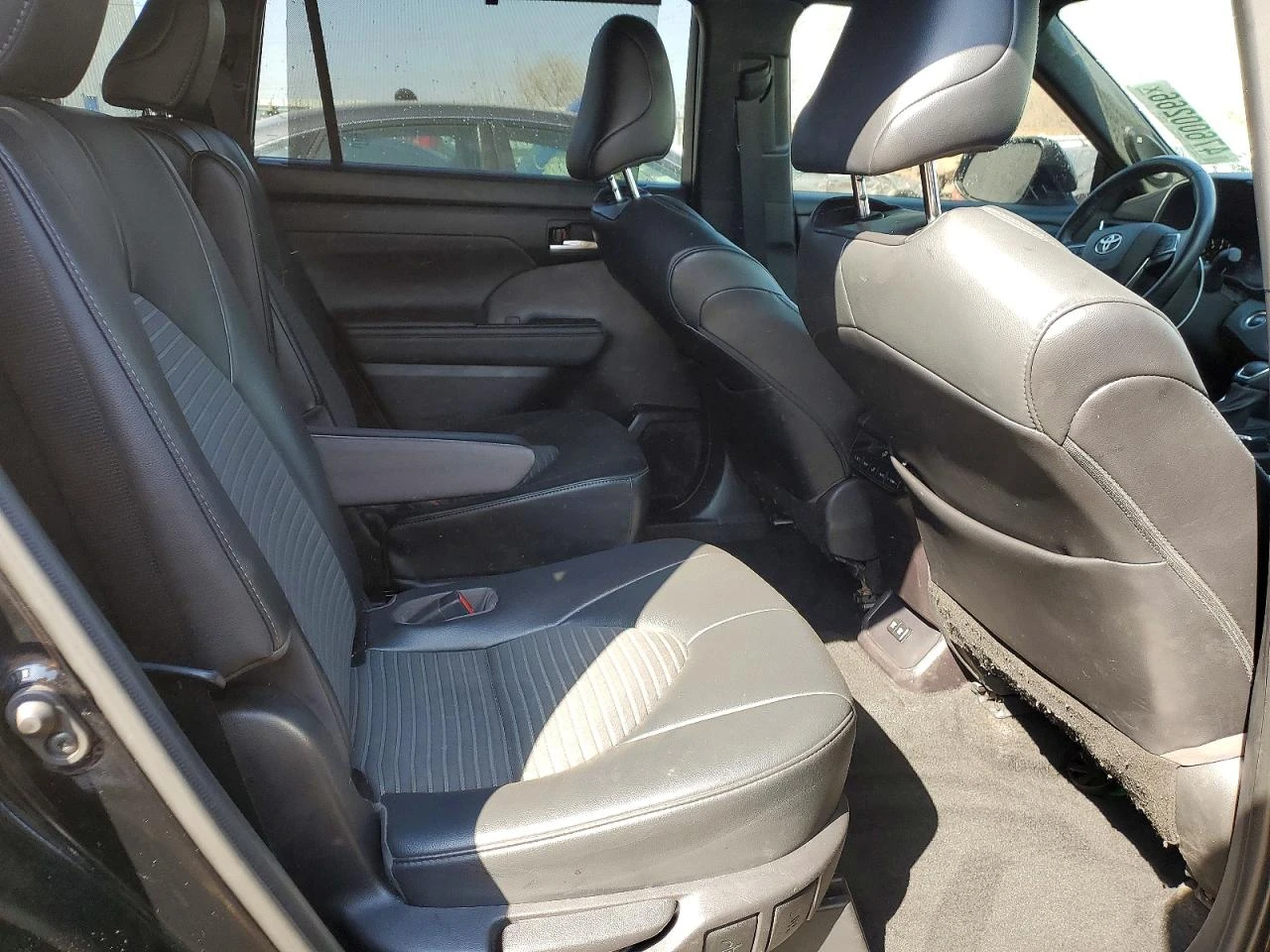 Toyota Highlander 3.5l XSE AWD, снимка 10 - Автомобили и джипове - 54288765