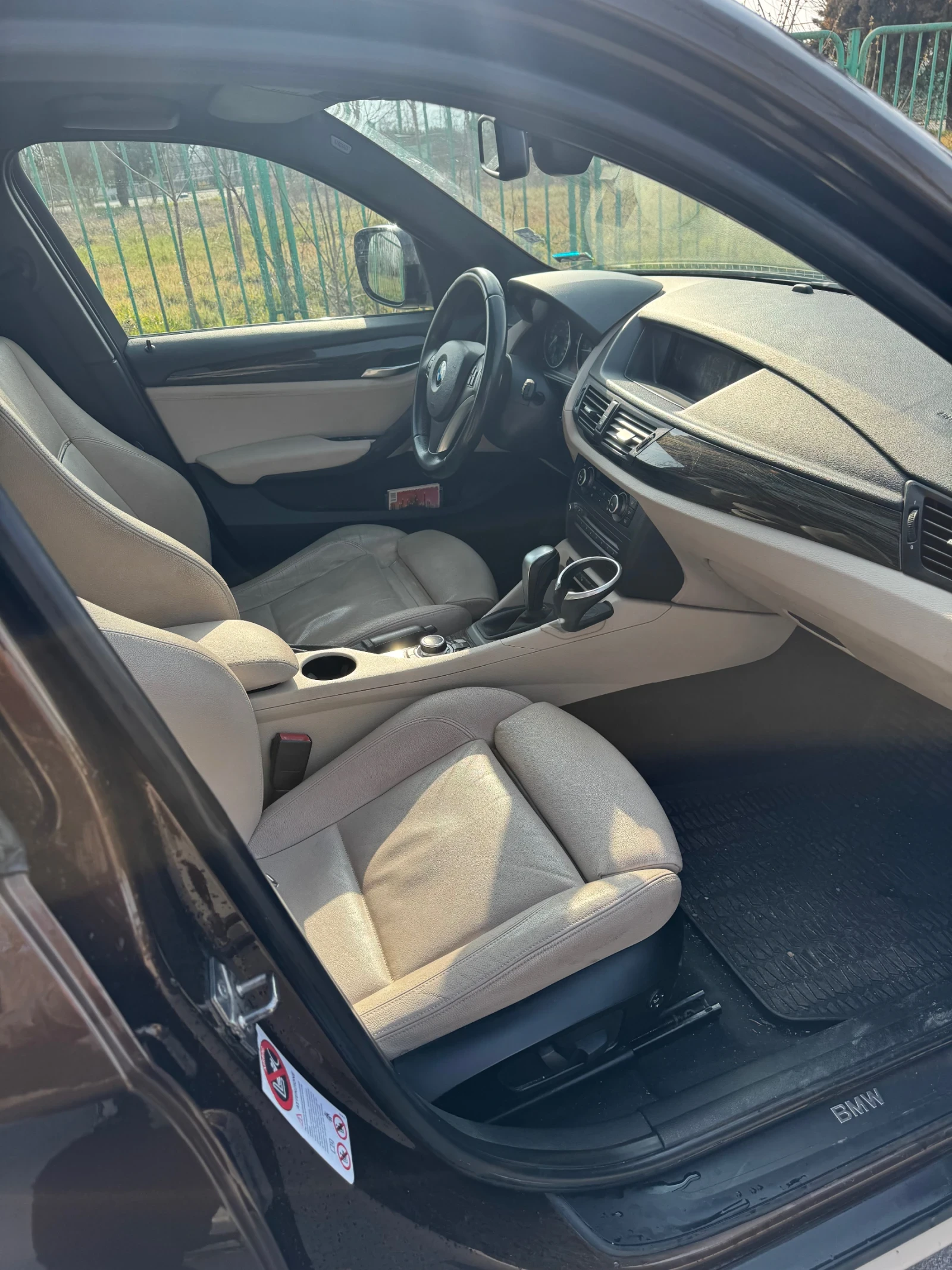 BMW X1 Panorama, kamera, keyless, Full, снимка 4 - Автомобили и джипове - 54310033