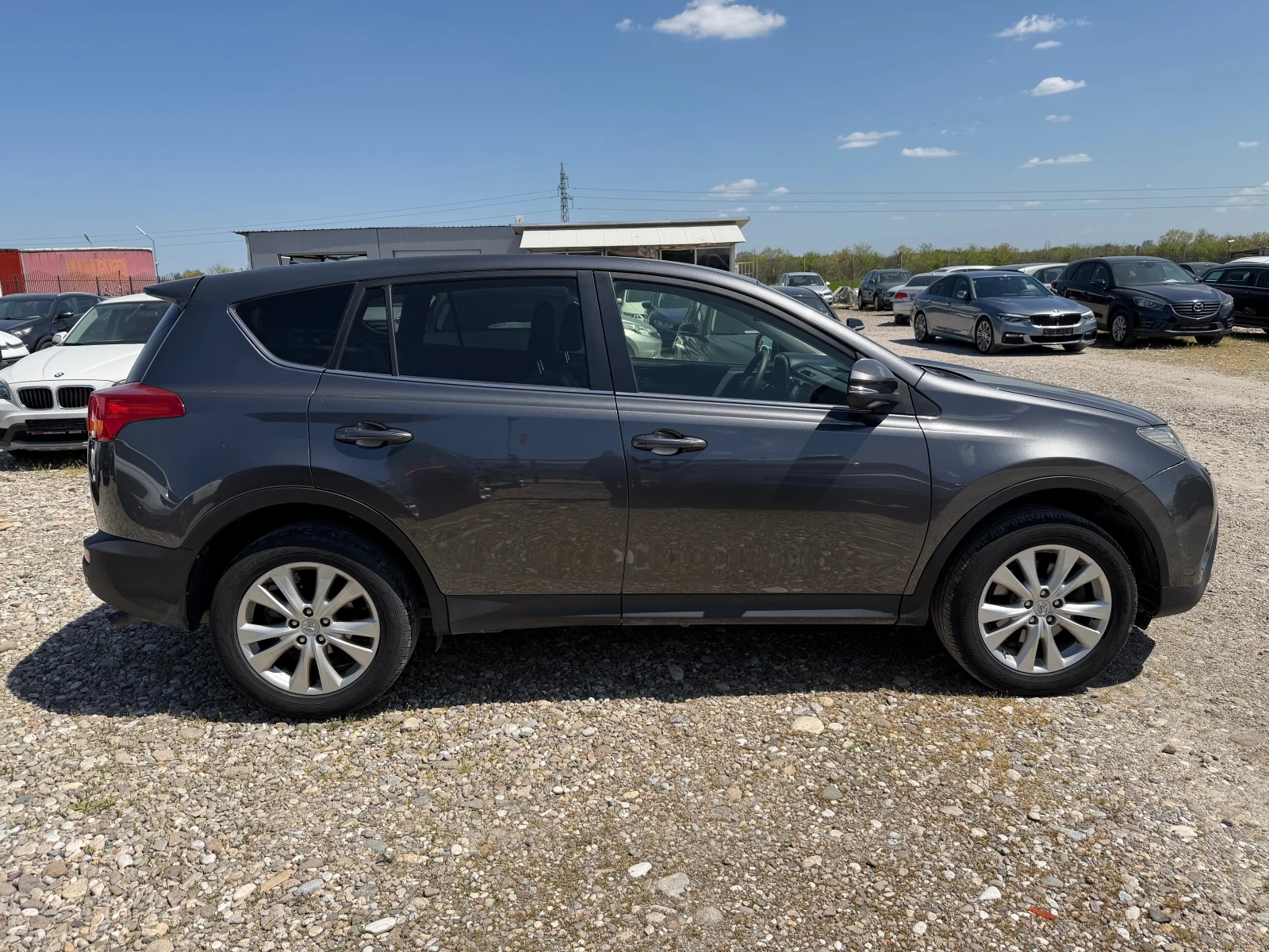 Toyota Rav4 2.2 D4D, снимка 4 - Автомобили и джипове - 54332010