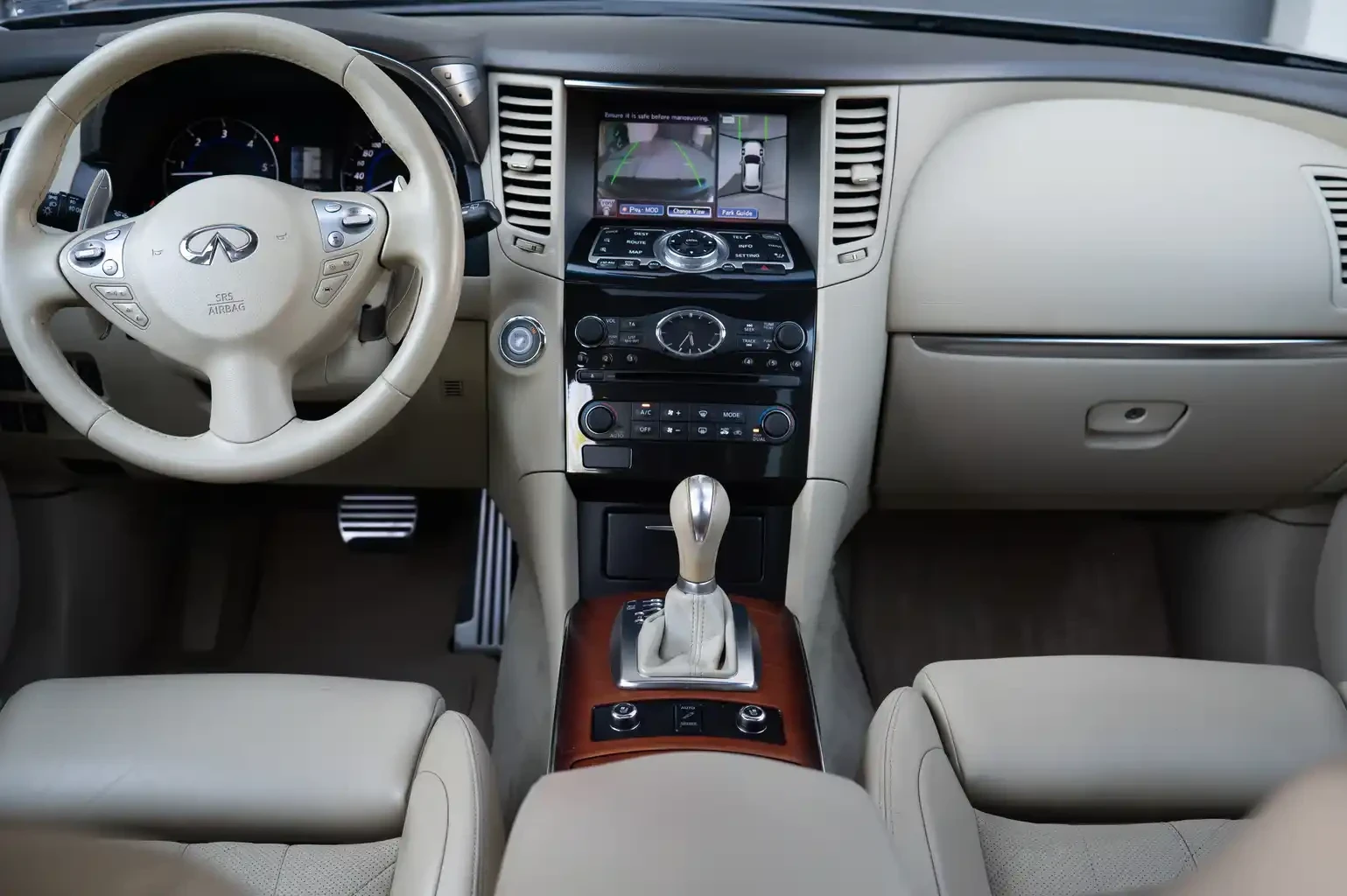 Infiniti QX70 3.0dS * ЕДИН СОБСТВЕНИК * РЕАЛЕН ПРОБЕГ, снимка 11 - Автомобили и джипове - 54477137