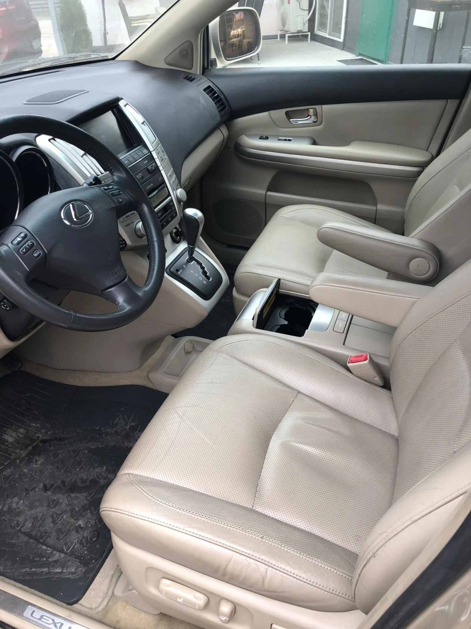 Lexus RX 350h, снимка 8 - Автомобили и джипове - 54490001