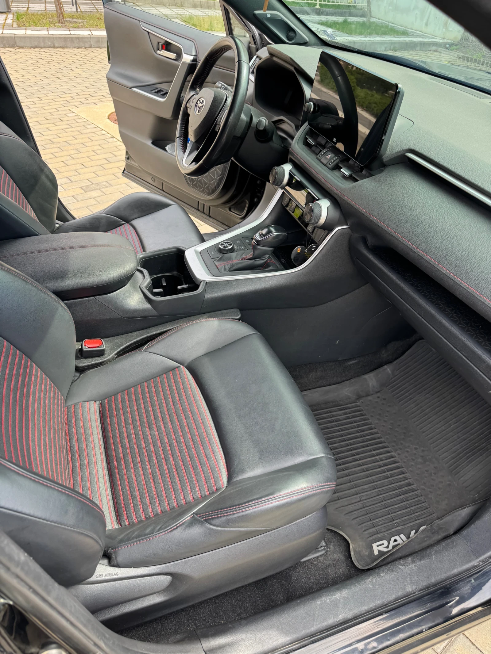 Toyota Rav4 | Mobile.bg � ����������� 10