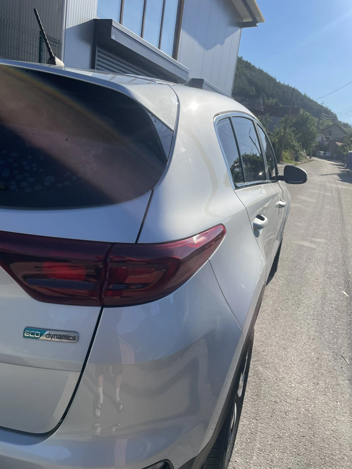 Kia Sportage 2.0 CRDi, снимка 12 - Автомобили и джипове - 55416978