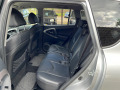 Toyota Rav4 2.2 d-4d Luxury/KEYLESS/HEATED SEATS/4X4 - изображение 9