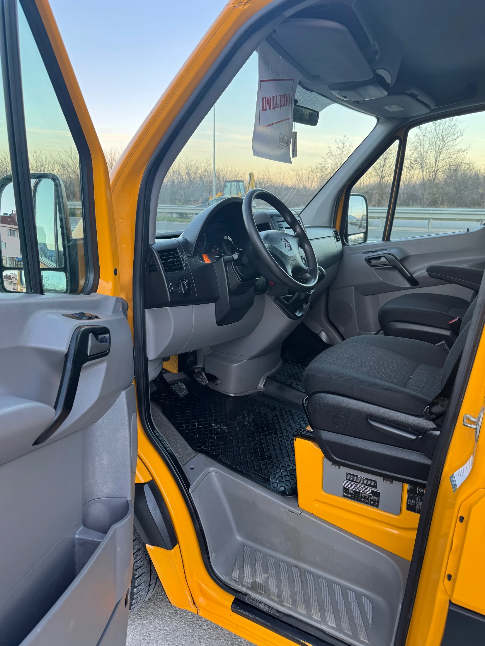 Mercedes-Benz Sprinter 316 КАТО НОВ - изображение 8