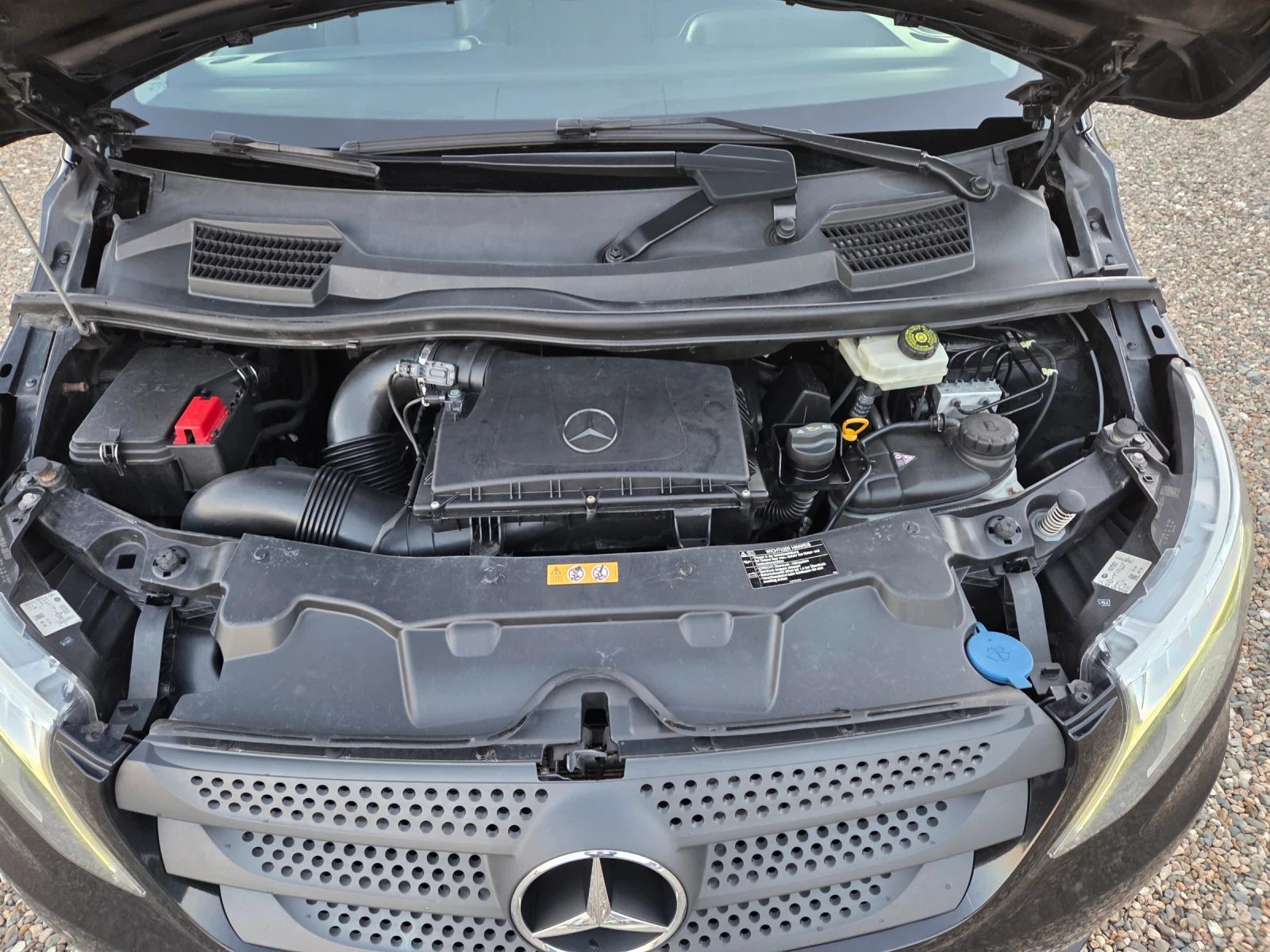 Mercedes-Benz Vito 114cdi 9места 4matik климатик evro 6, снимка 16 - Бусове и автобуси - 54682841