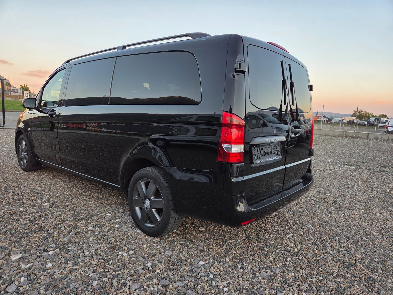 Mercedes-Benz Vito 114cdi 9места 4matik климатик evro 6, снимка 5 - Бусове и автобуси - 54682841