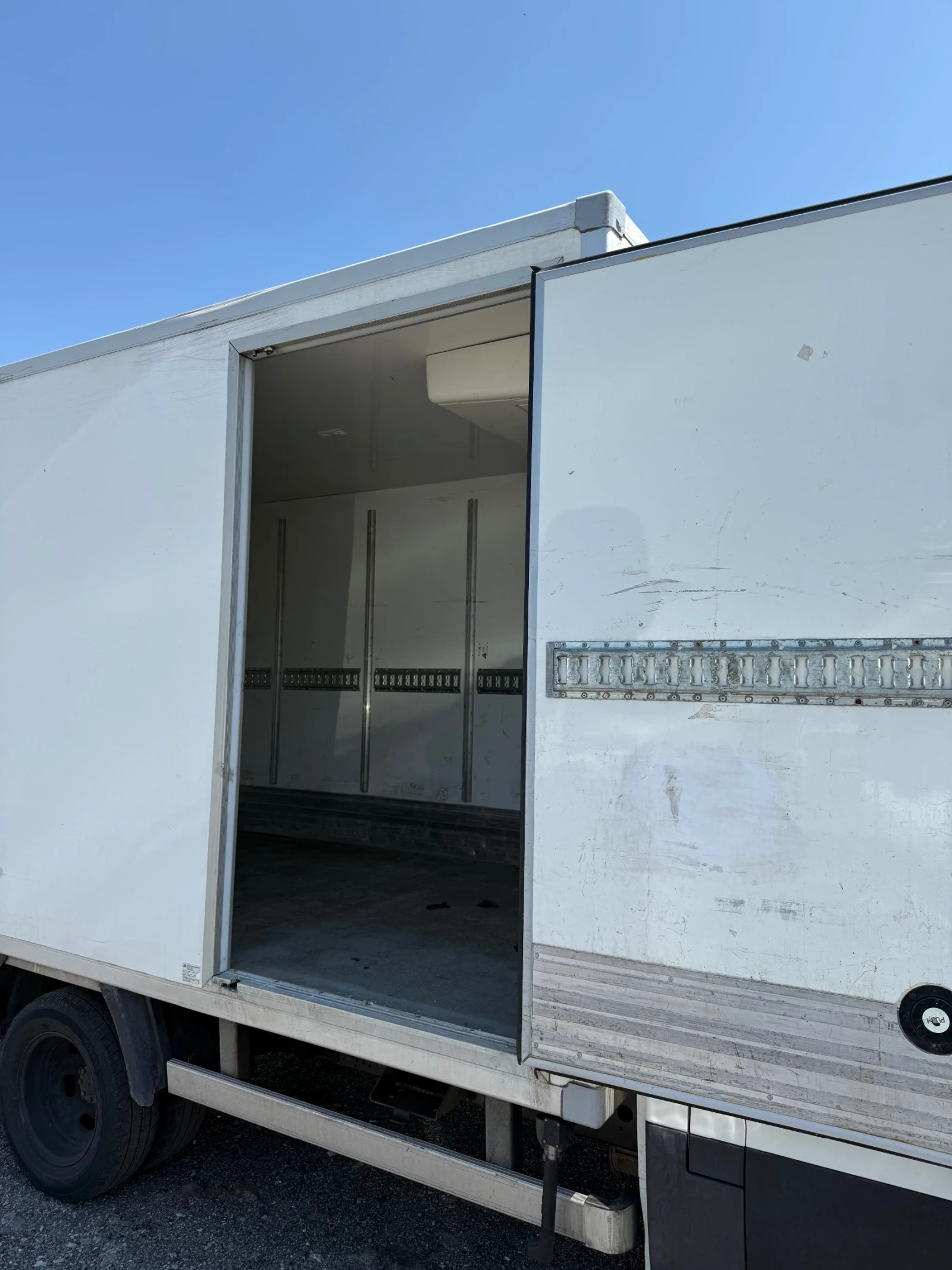 Iveco Daily 35 C 14, снимка 9 - Бусове и автобуси - 55724257