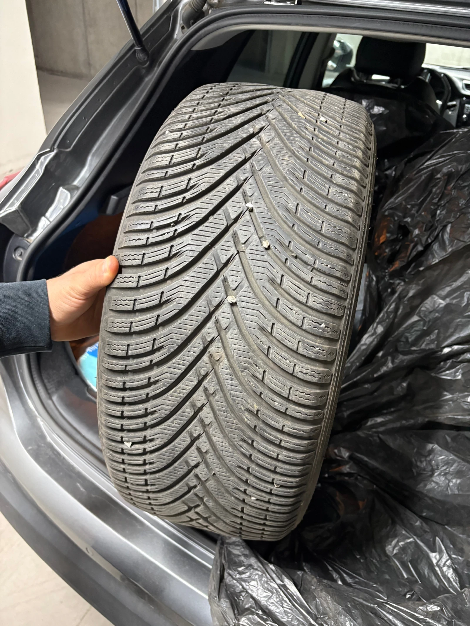  245/40R18 | Mobile.bg   1