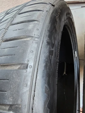 Гуми Всесезонни 255/40R19, снимка 7 - Гуми и джанти - 47469733