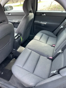 Volvo S40 2.0 HDI, 6 степенна ръчна кутия, снимка 6
