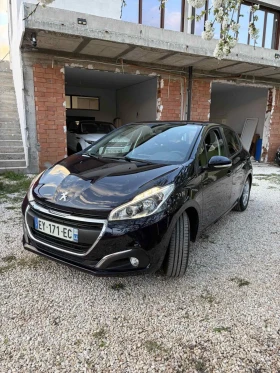 Peugeot 208 1.2/82k/EURO6/ПЕРФЕКТНО СЪСТОЯНИЕ!, снимка 2