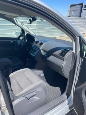VW Touran ТСИ, снимка 9