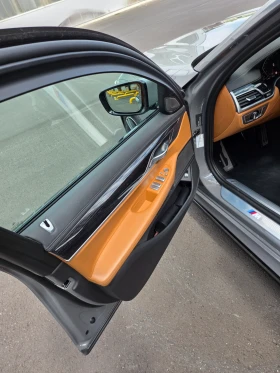 BMW 740, снимка 12