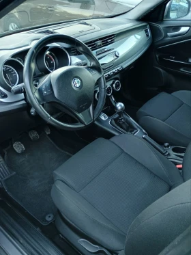 Alfa Romeo Giulietta   1.6Mjet 105кс 2011г ПЕРФЕКТНА!, снимка 6