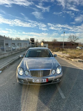 Mercedes-Benz E 320, снимка 2
