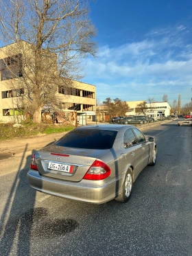 Mercedes-Benz E 320, снимка 4