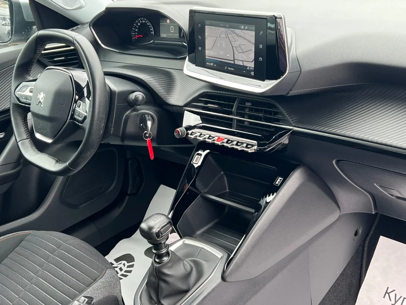 Peugeot 2008 1.5 Bluehdi , снимка 9 - Автомобили и джипове - 48432685