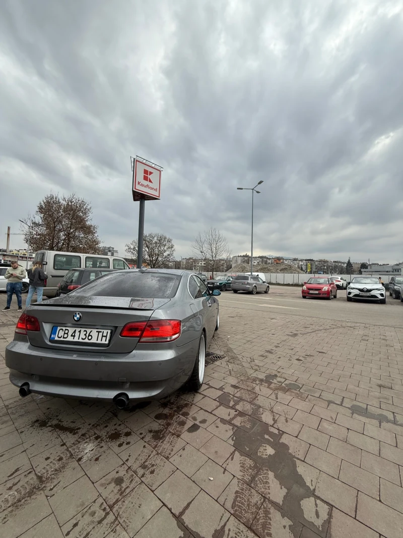 BMW 335, снимка 6 - Автомобили и джипове - 49302993