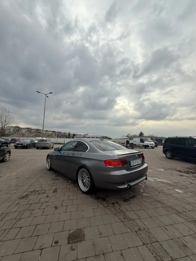 BMW 335, снимка 9 - Автомобили и джипове - 49302993