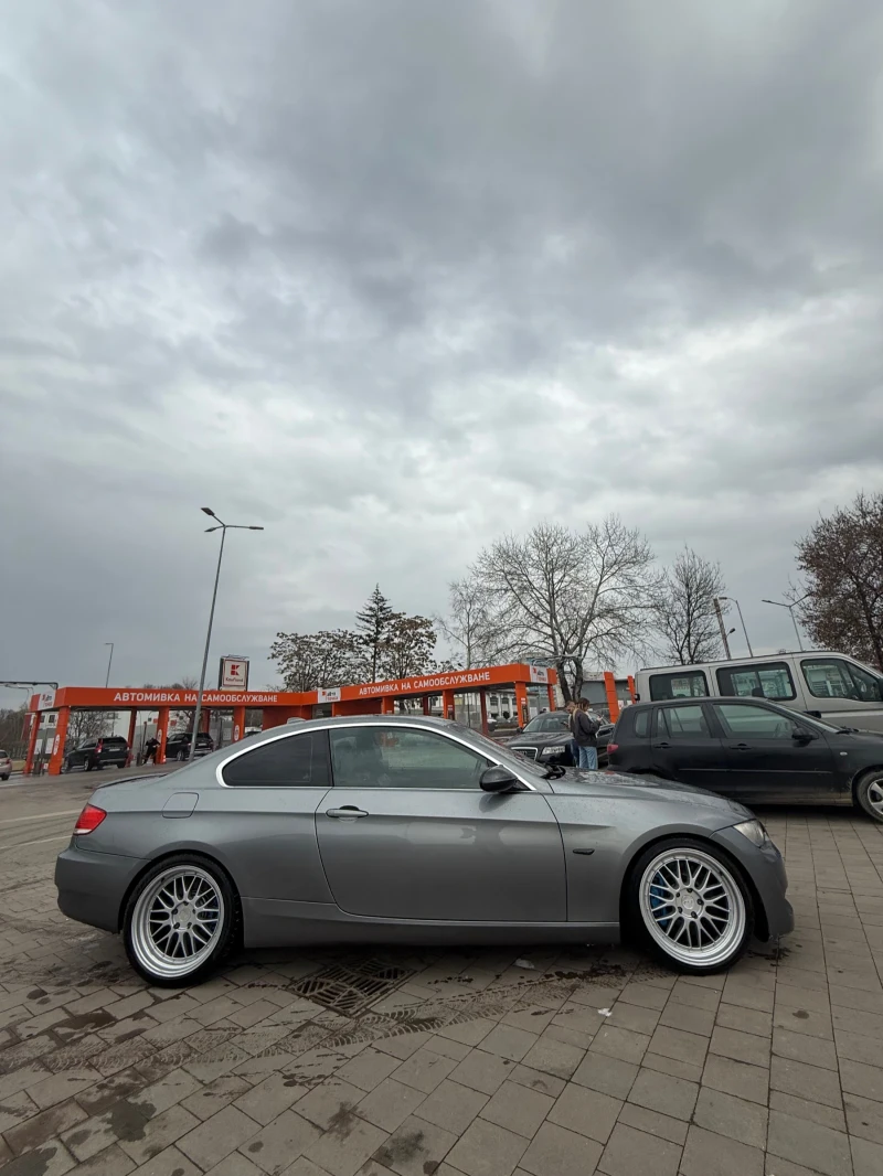 BMW 335, снимка 7 - Автомобили и джипове - 49302993