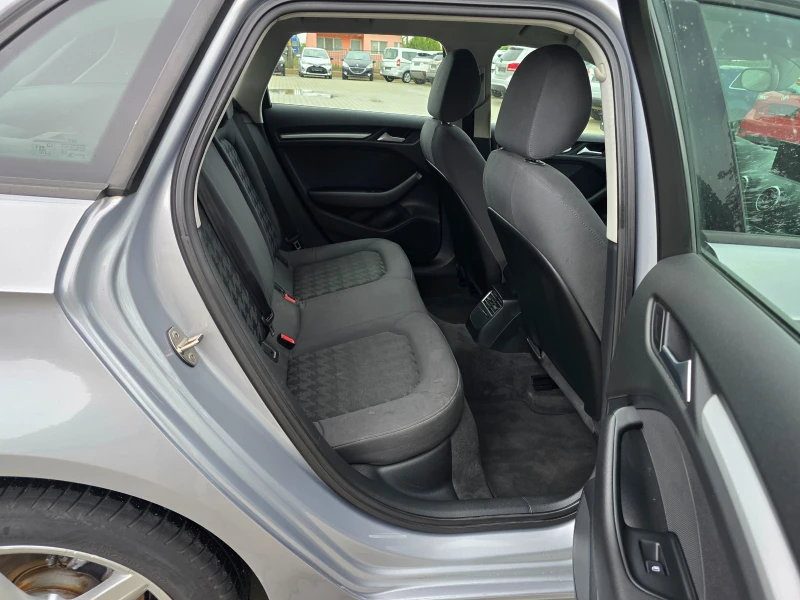 Audi A3 1.6TDI, 110к.с., 6ск., Нави, Подгрев, Led-Bi Xenon, снимка 11 - Автомобили и джипове - 50427907