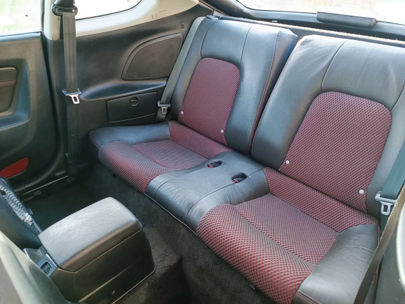 Hyundai Coupe, снимка 4 - Автомобили и джипове - 52440246