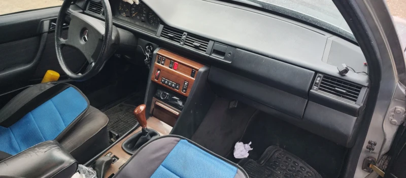 Mercedes-Benz 124 2, 0, снимка 6 - Автомобили и джипове - 51924186