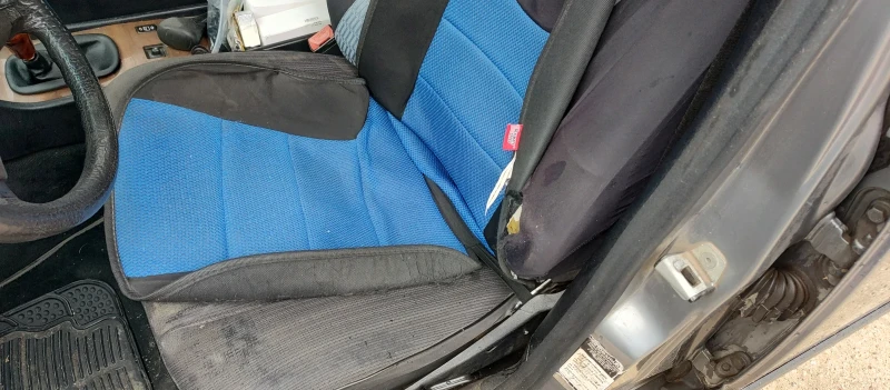 Mercedes-Benz 124 2, 0, снимка 10 - Автомобили и джипове - 51924186