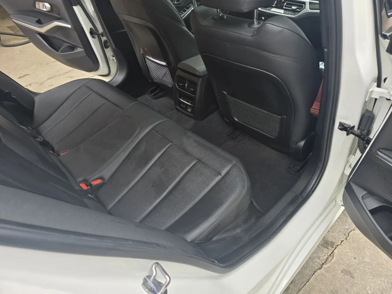 BMW 330 i Xdrive, снимка 11 - Автомобили и джипове - 52716387