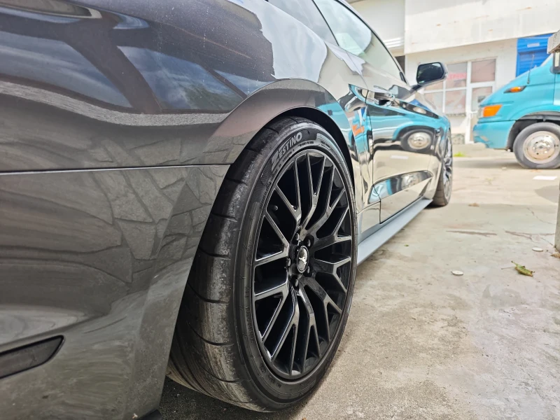 Ford Mustang, снимка 4 - Автомобили и джипове - 52007556