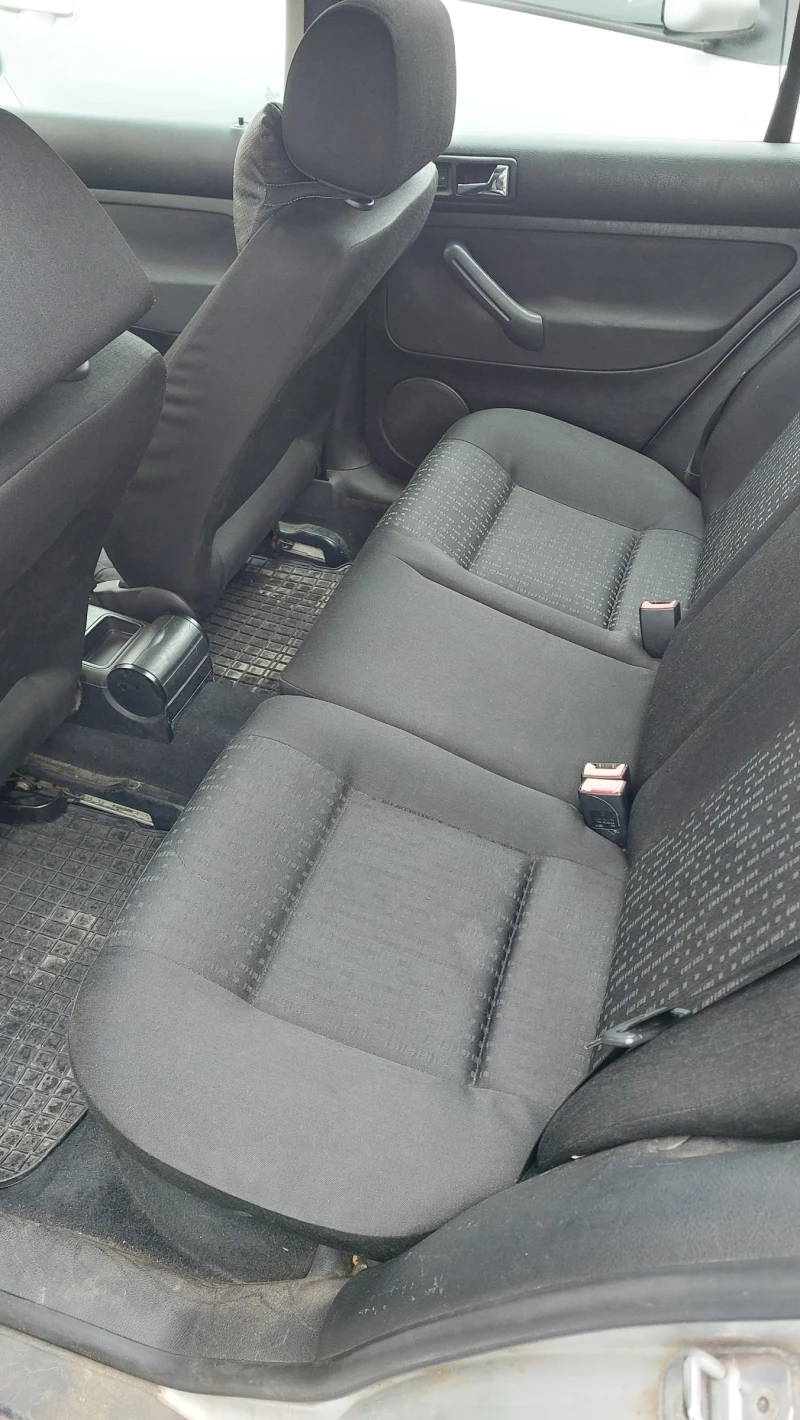 VW Golf, снимка 14 - Автомобили и джипове - 52340108