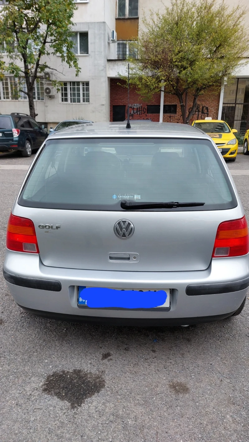 VW Golf, снимка 2 - Автомобили и джипове - 52340108