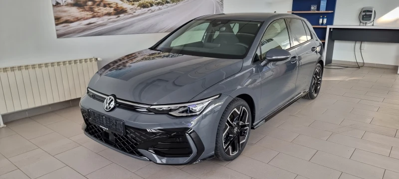 VW Golf R - Line Plus  DSG, снимка 2 - Автомобили и джипове - 52552770